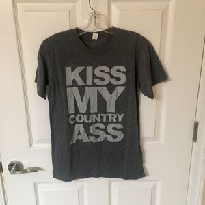 Kiss my country ass T-shirt